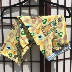 Harajuku lovers yellow animal leggings Capri